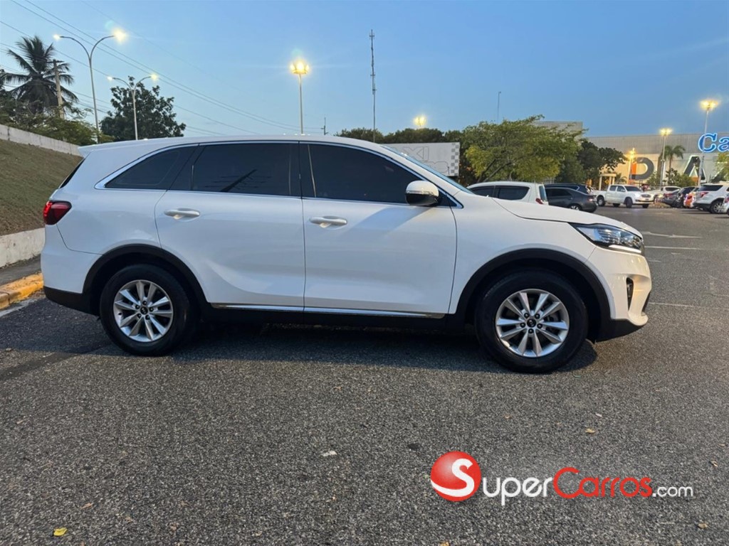 2019 Kia Sorento — foto 4 / 10