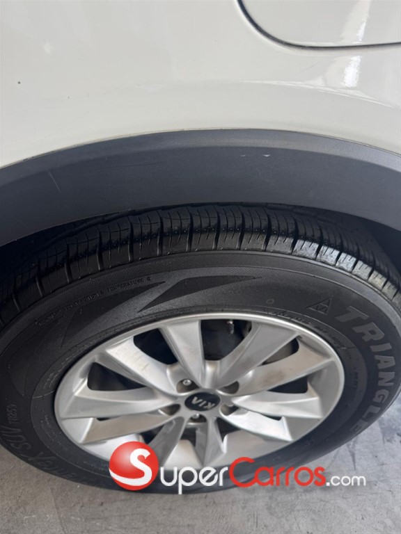 2019 Kia Sorento — foto 10 / 10