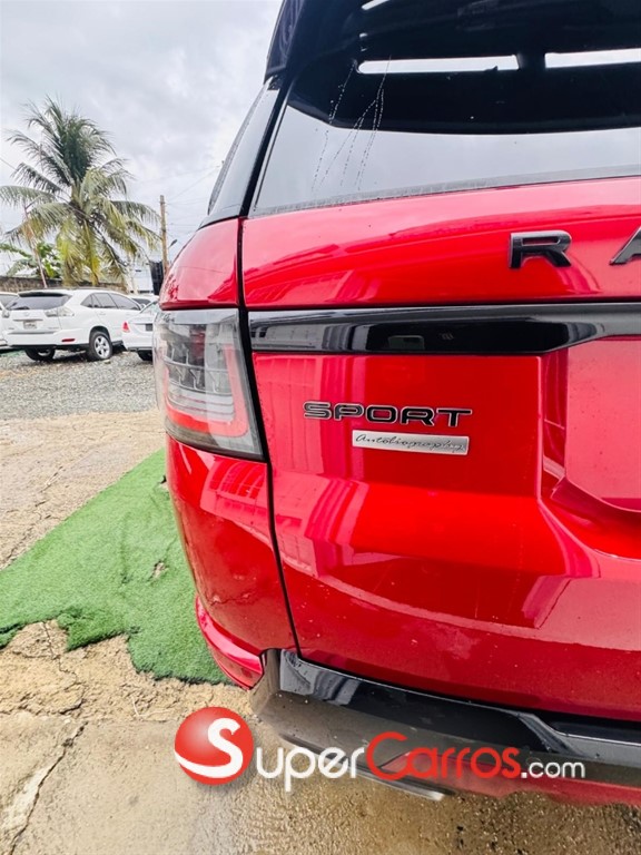 2018 Land Rover Range Rover — foto 10 / 12