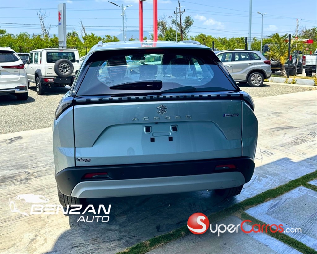 2027 Suzuki Vitara A-Cross GLX 2WD — foto 3 / 9