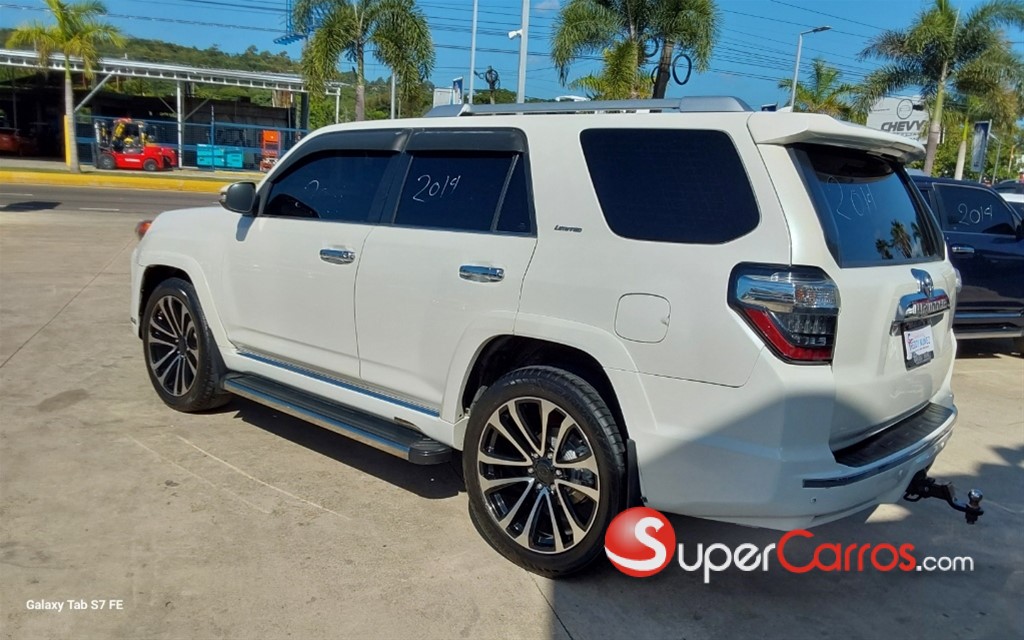 2014 Toyota 4 Runner Limited — foto 2 / 10