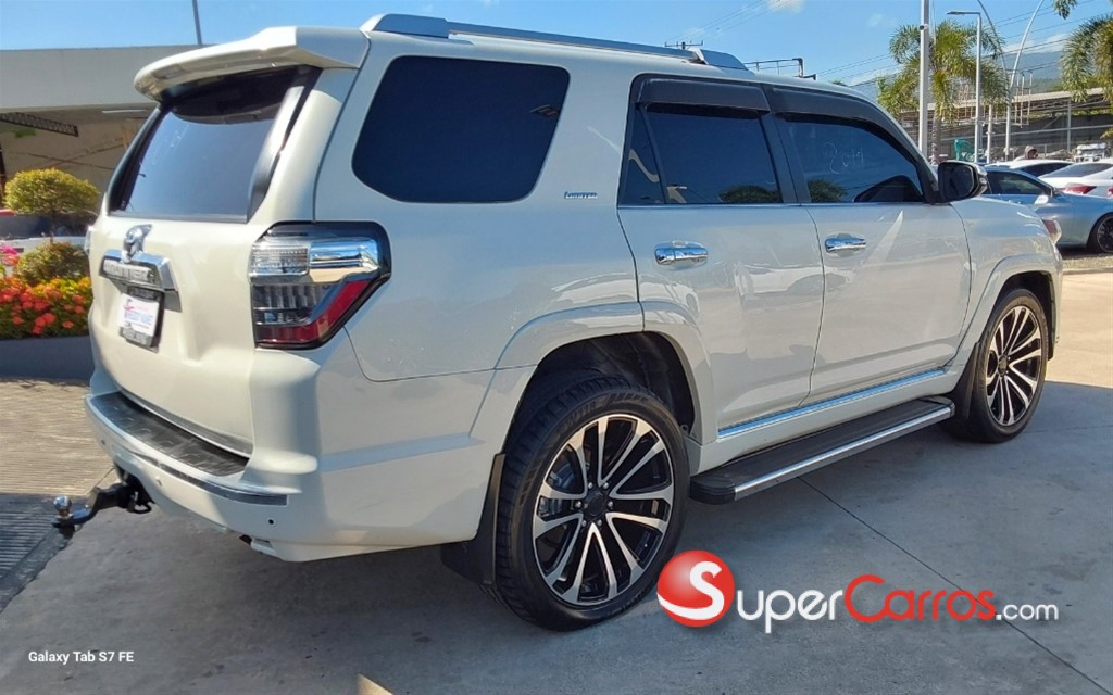 2014 Toyota 4 Runner Limited — foto 4 / 10
