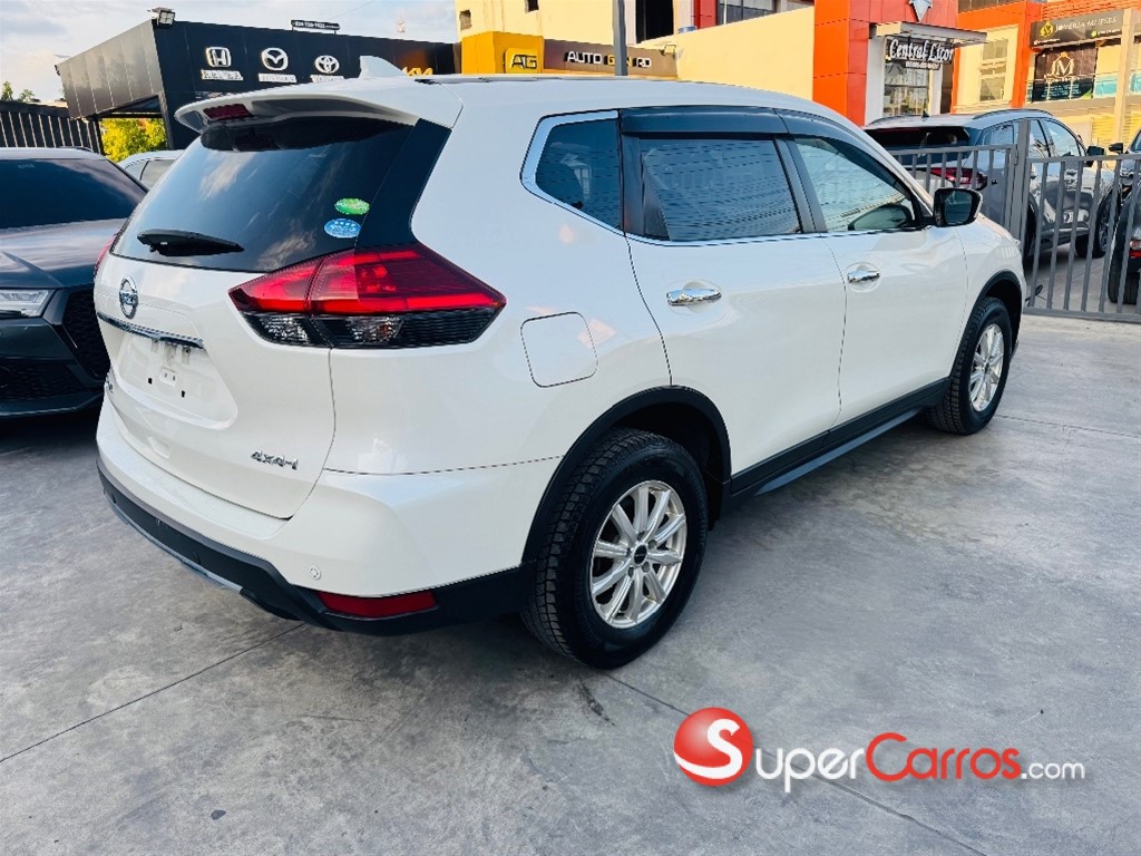 2020 Nissan X-Trail — foto 6 / 12