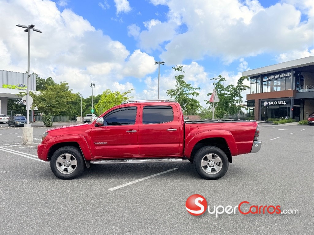 2005 Toyota Tacoma SR5 — foto 2 / 11