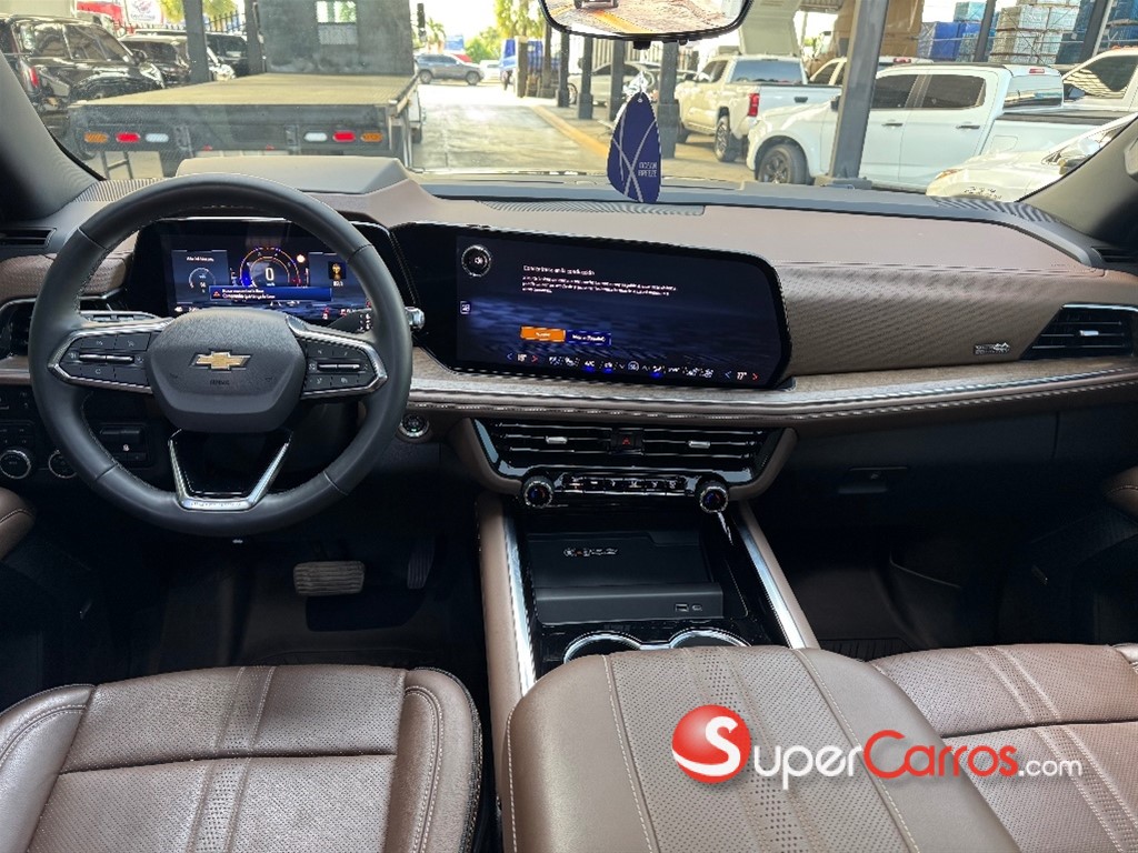 2025 Chevrolet Tahoe Highcountry — foto 9 / 11