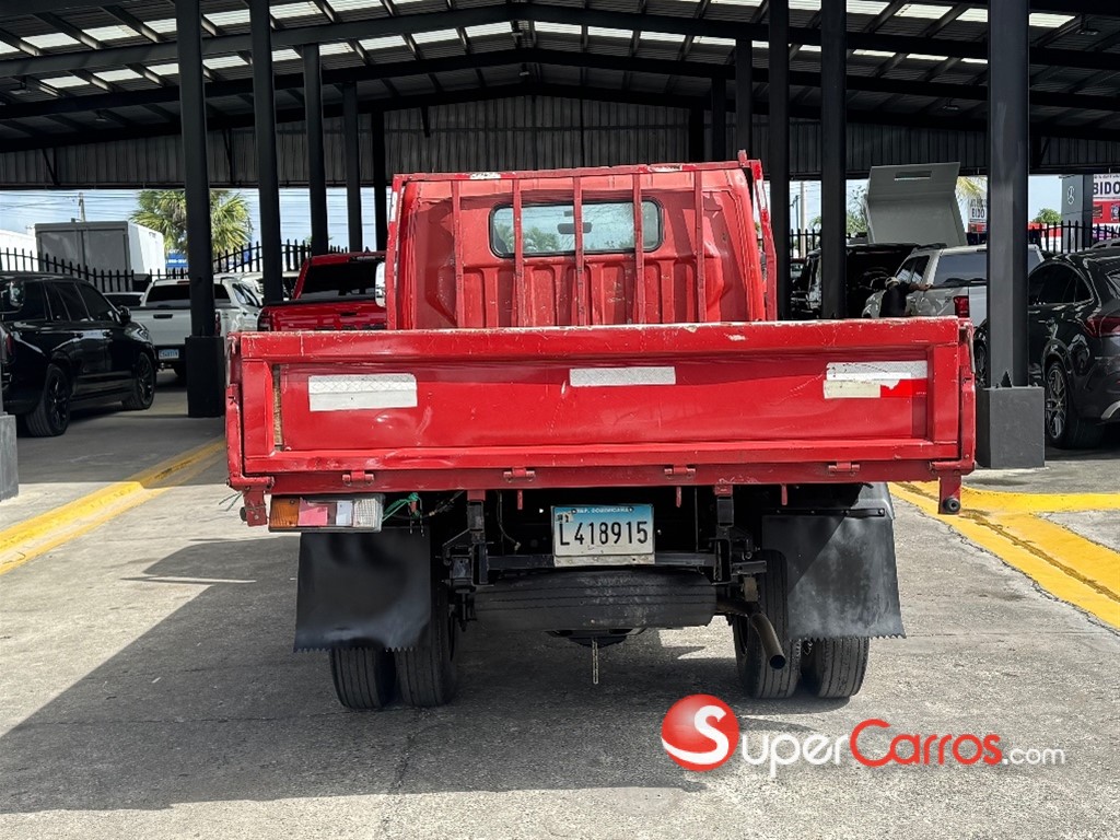 2020 Mitsubishi Motors Canter Cama 10 pies — foto 5 / 8