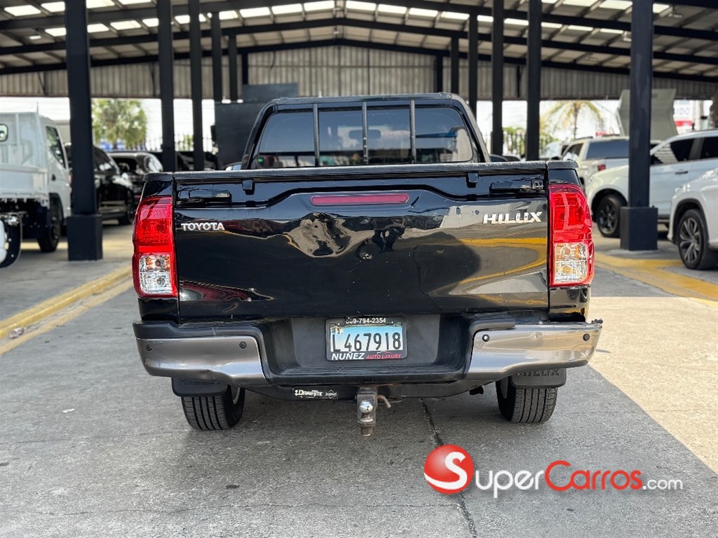 2023 Toyota Hilux — foto 5 / 9