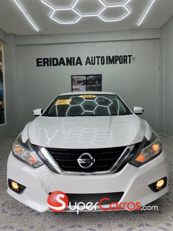 2018 Nissan Altima SL — foto 2 / 7
