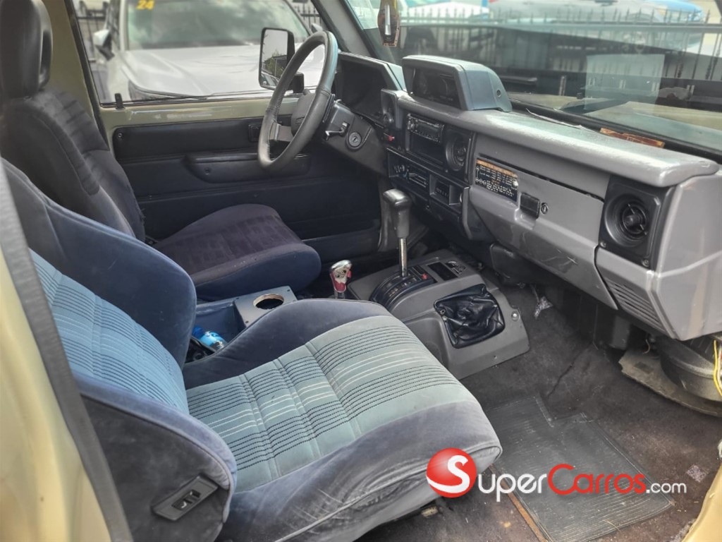 1986 Toyota Land Cruiser — foto 5 / 9
