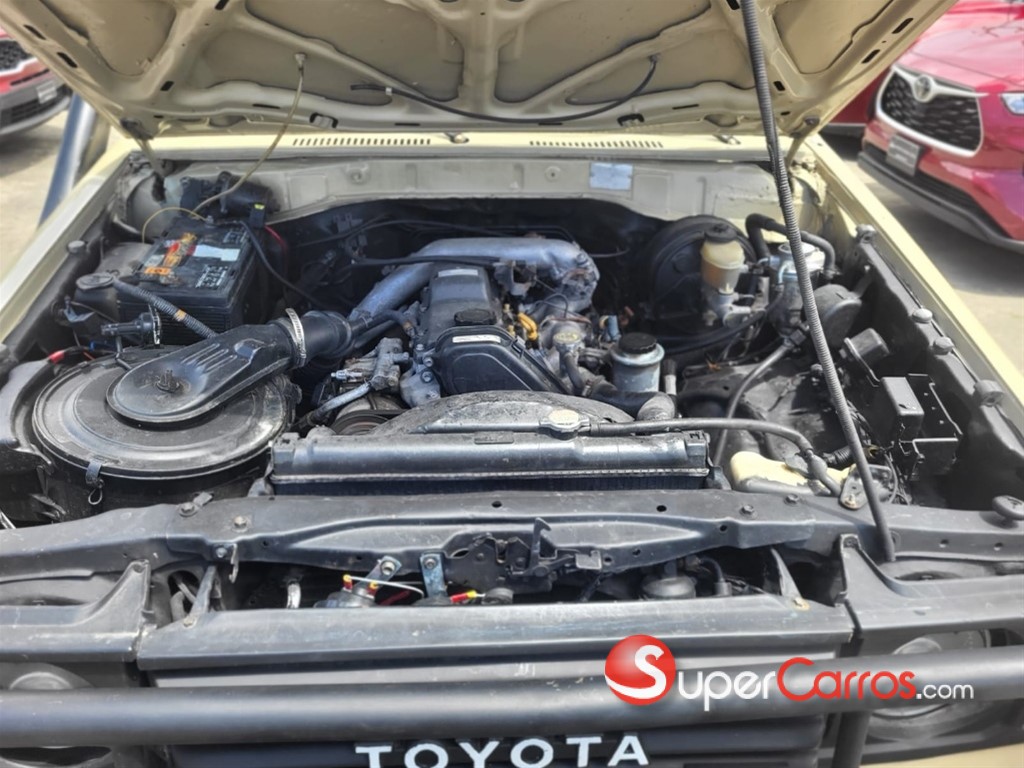 1986 Toyota Land Cruiser — foto 8 / 9