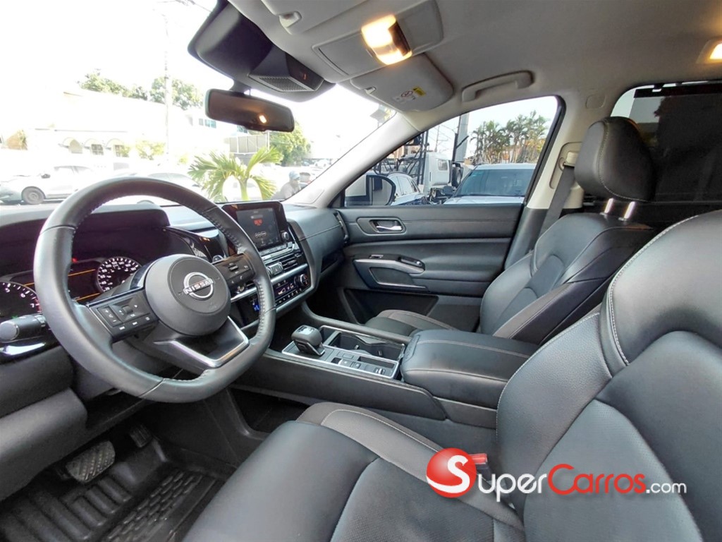 2023 Nissan Pathfinder Advance — foto 5 / 11