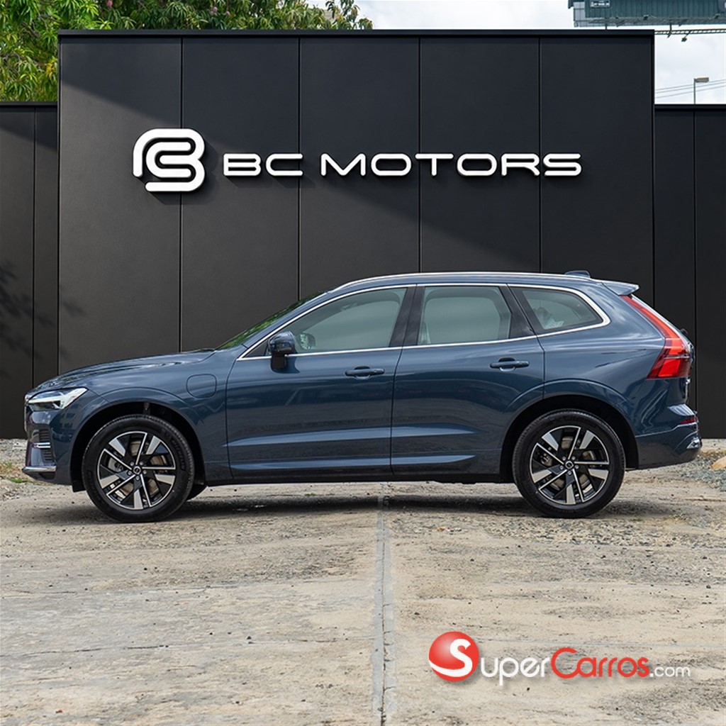 2026 Volvo XC60 T8 Core — foto 3 / 9