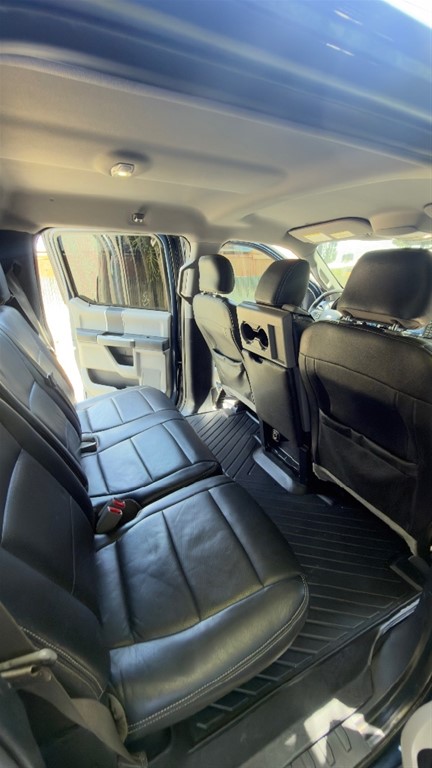 2016 Ford F 150 XLT — foto 8 / 12