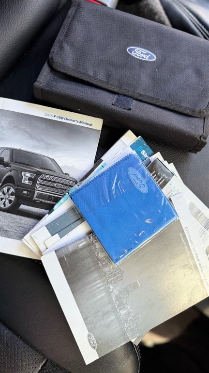 2016 Ford F 150 XLT — foto 11 / 12