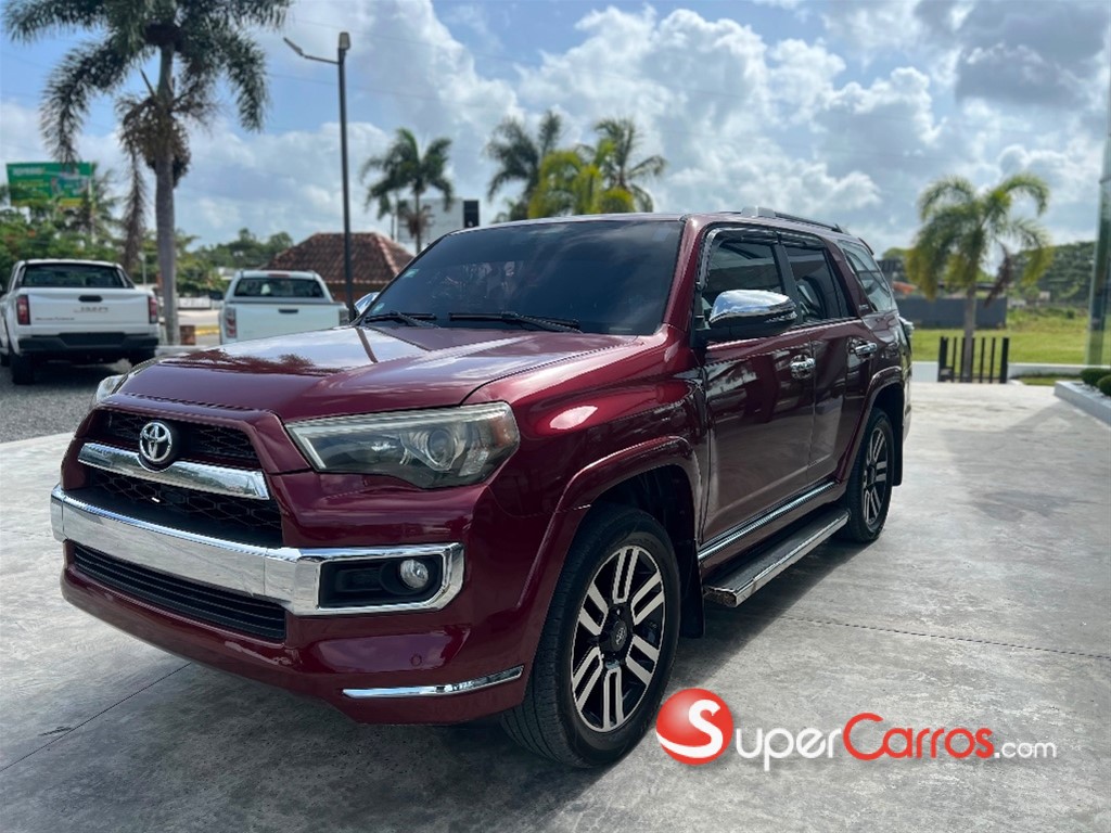 2012 Toyota 4 Runner SR5 — foto 3 / 10