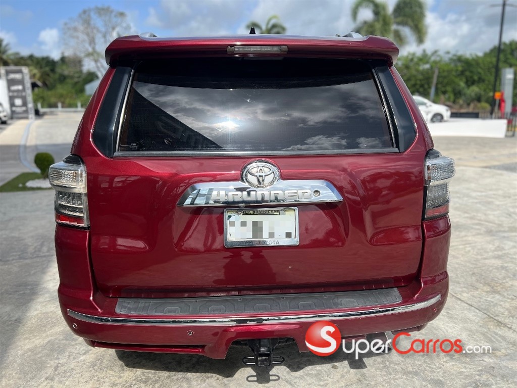 2012 Toyota 4 Runner SR5 — foto 5 / 10