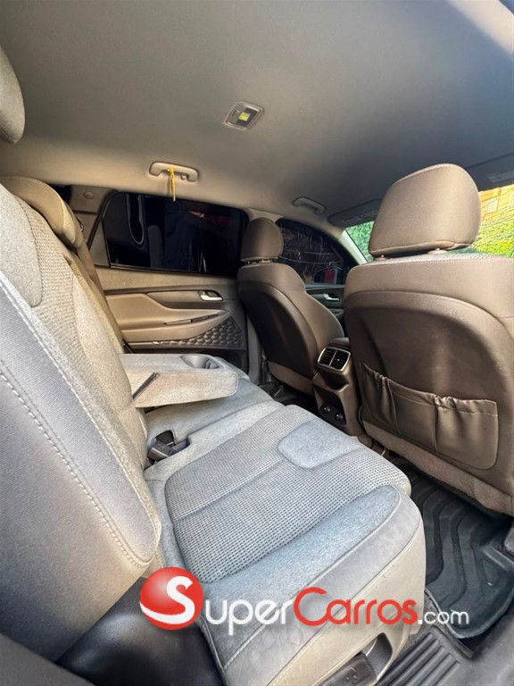 2019 Hyundai Santa Fe — foto 7 / 9