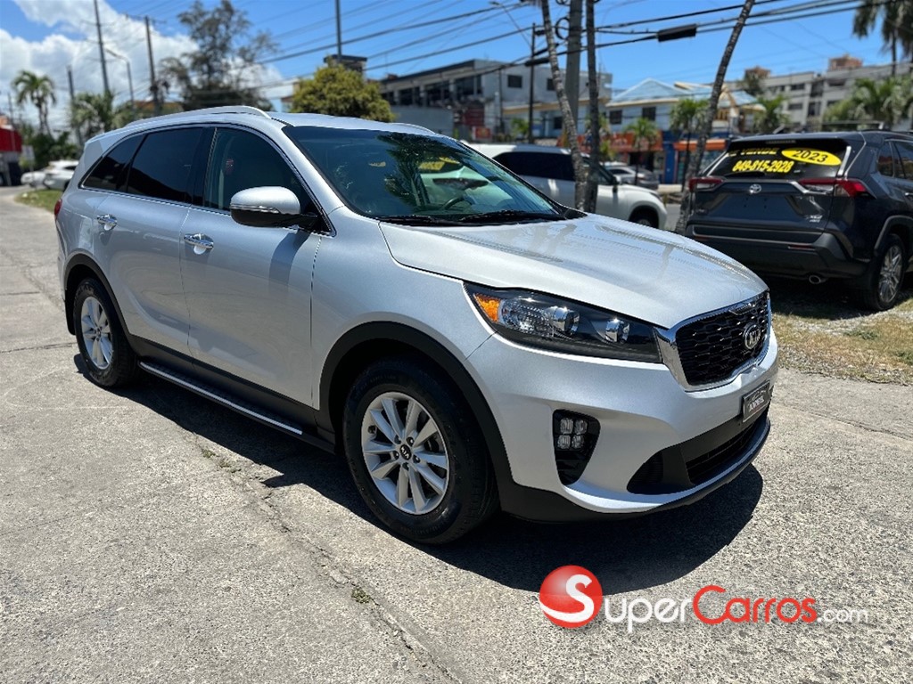 2020 Kia Sorento — foto 7 / 12