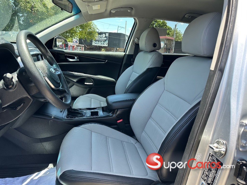 2020 Kia Sorento — foto 9 / 12