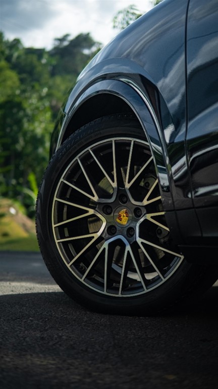 2019 Porsche Cayenne S — foto 2 / 6