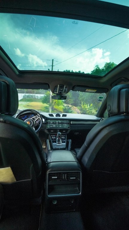 2019 Porsche Cayenne S — foto 5 / 6