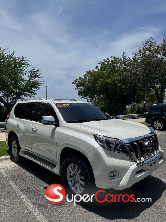 2017 Toyota Land Cruiser Prado VXL — foto 3 / 12