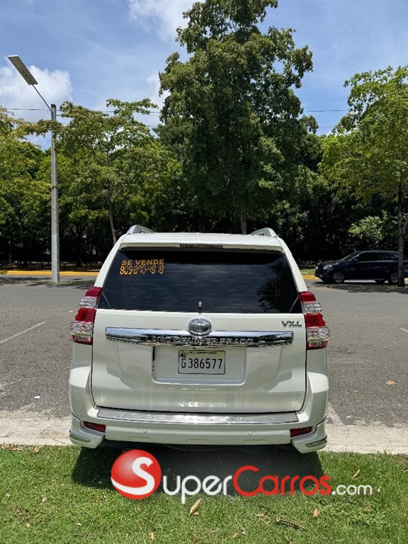 2017 Toyota Land Cruiser Prado VXL — foto 6 / 12
