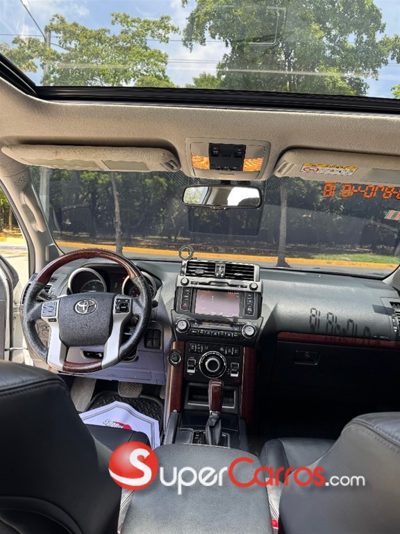 2017 Toyota Land Cruiser Prado VXL — foto 12 / 12