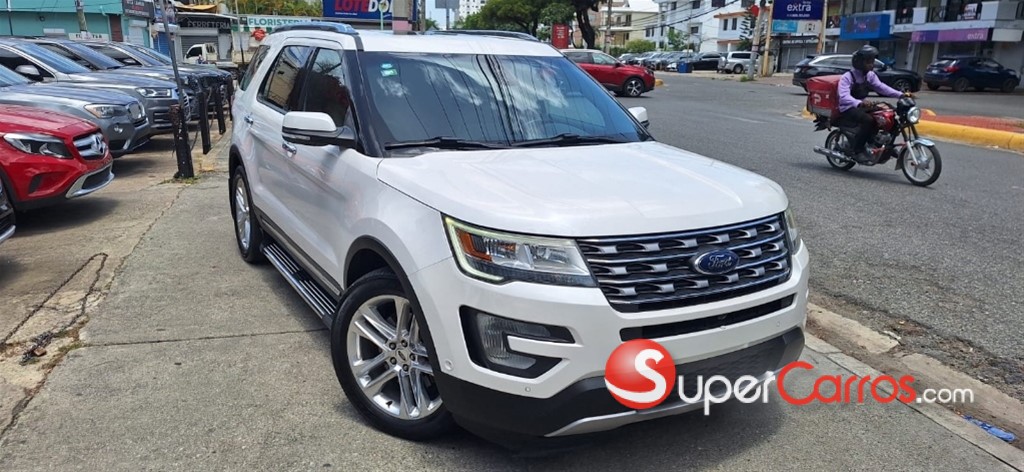 2017 Ford Explorer Limited — foto 3 / 9