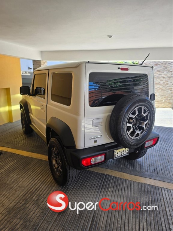 2021 Suzuki Jimny GLX — foto 5 / 10