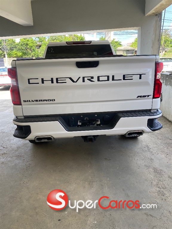 2022 Chevrolet Silverado 1500 RST — foto 4 / 6