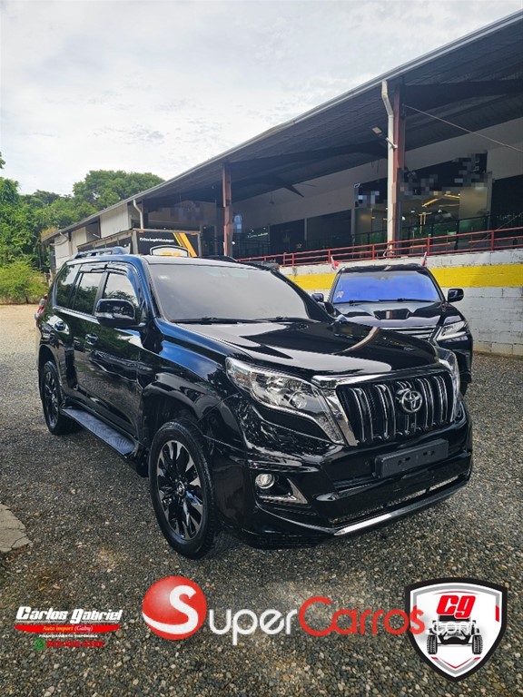 2015 Toyota Land Cruiser VXL — foto 4 / 10
