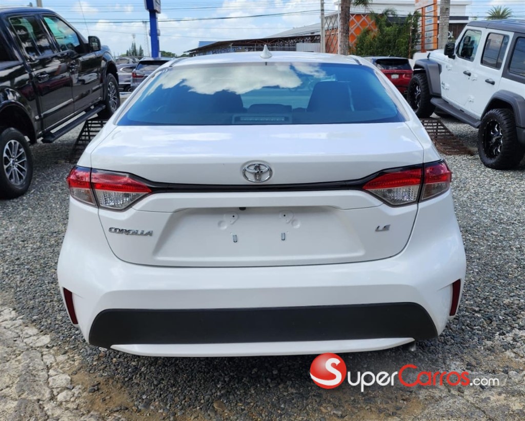 2020 Toyota Corolla LE — foto 4 / 12