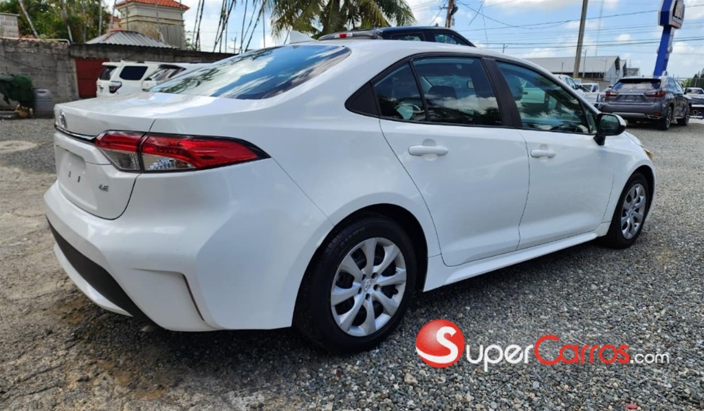2020 Toyota Corolla LE — foto 5 / 12