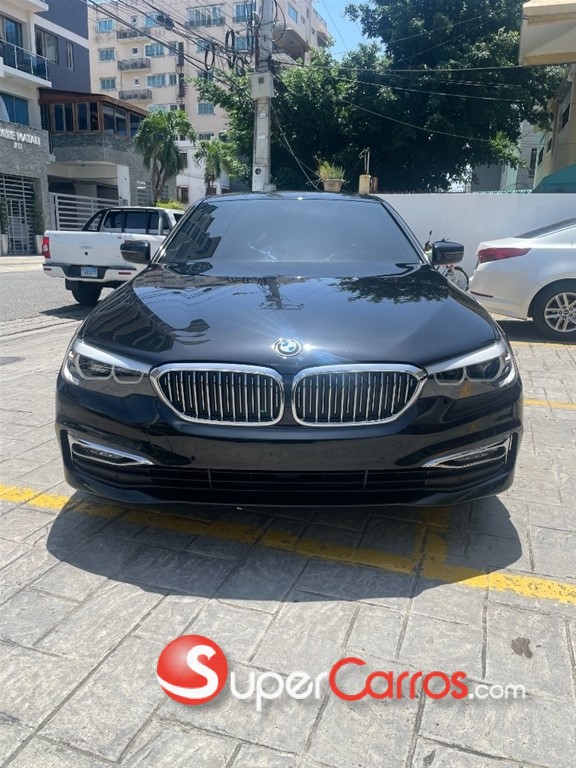 2017 BMW Serie 5 530i