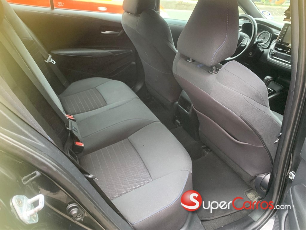 2020 Toyota Corolla SE — foto 10 / 11