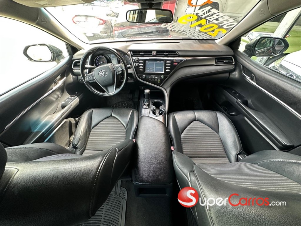2019 Toyota Camry SE — foto 7 / 11