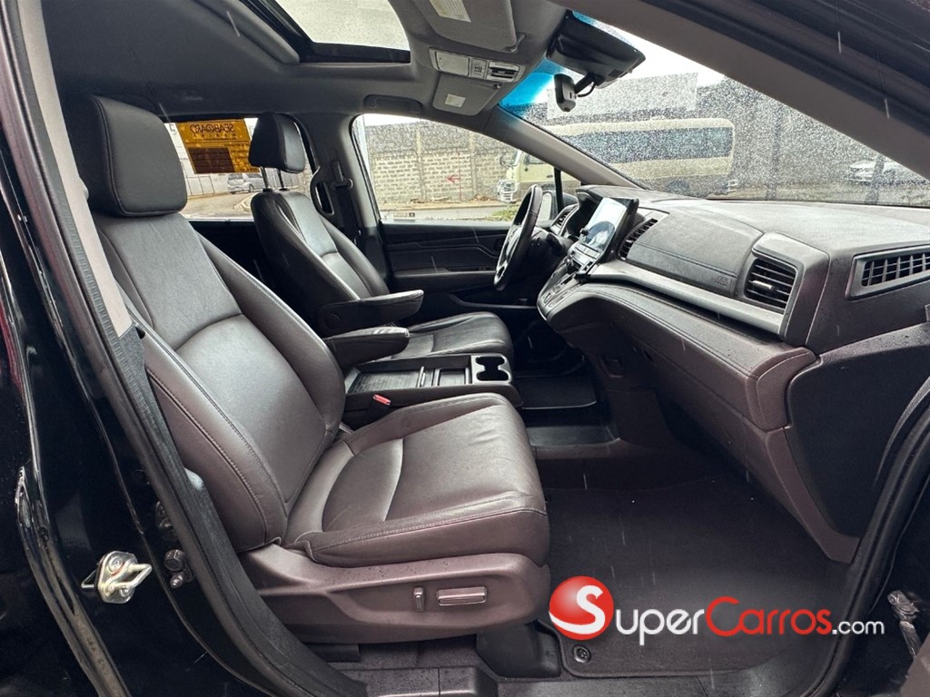 2020 Honda Odyssey EXL — foto 10 / 12