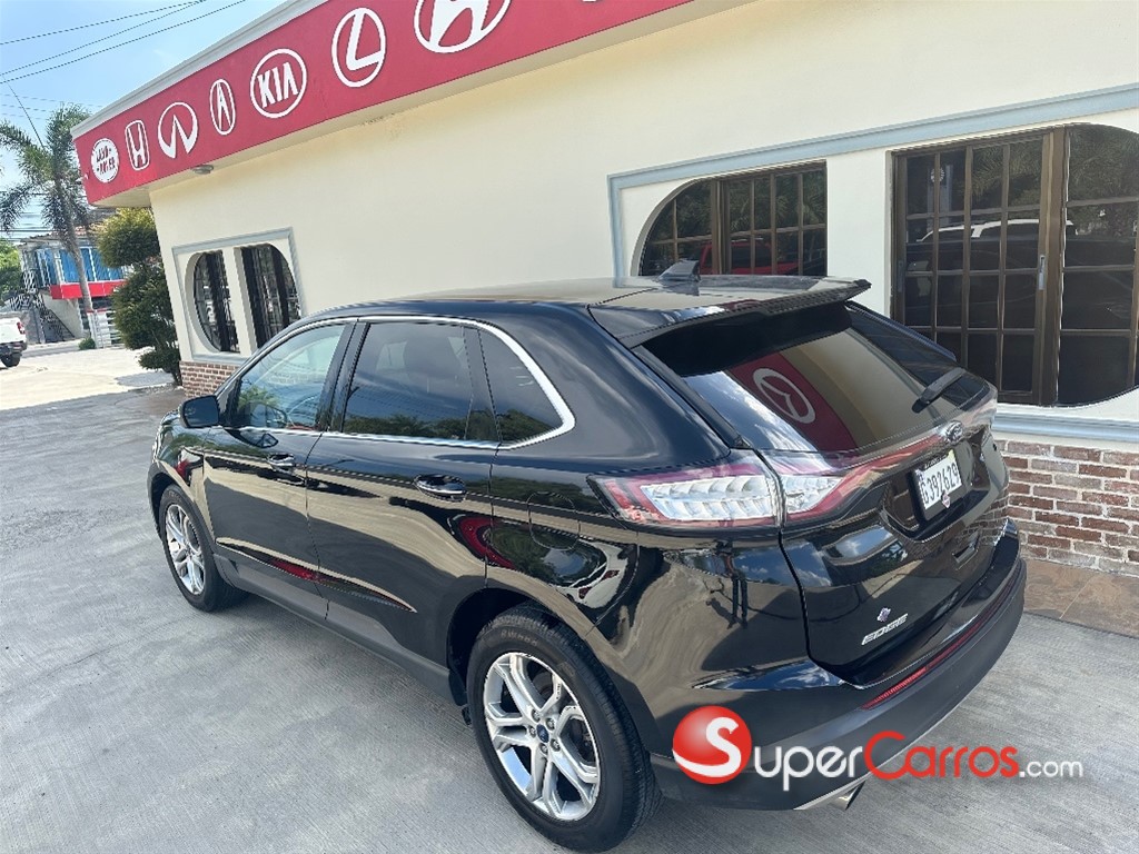 2016 Ford EDGE Titanium — foto 6 / 9
