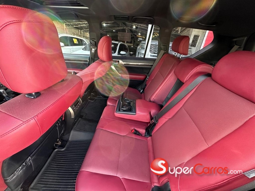 2020 Lexus GX 460 Premium — foto 10 / 12