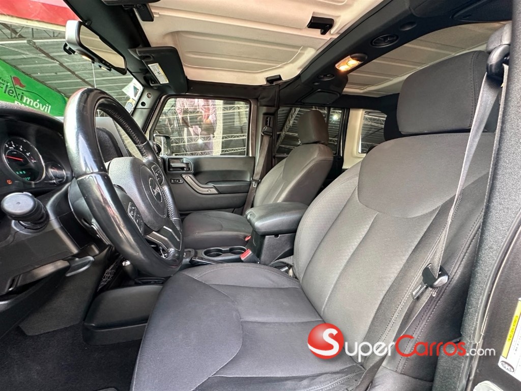 2017 Jeep Wrangler Unlimited Sport — foto 9 / 12