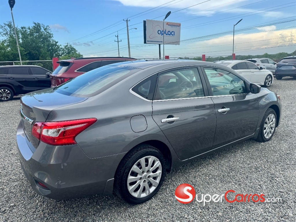 2019 Nissan Sentra S — foto 3 / 11