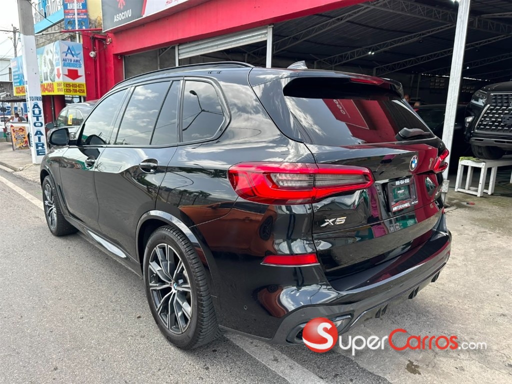 2020 BMW X 5 XDRIVE 40i — foto 4 / 12