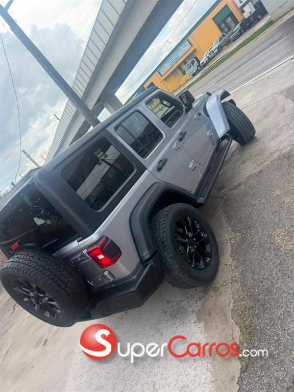 2021 Jeep Wrangler Sahara 4xe — foto 5 / 6