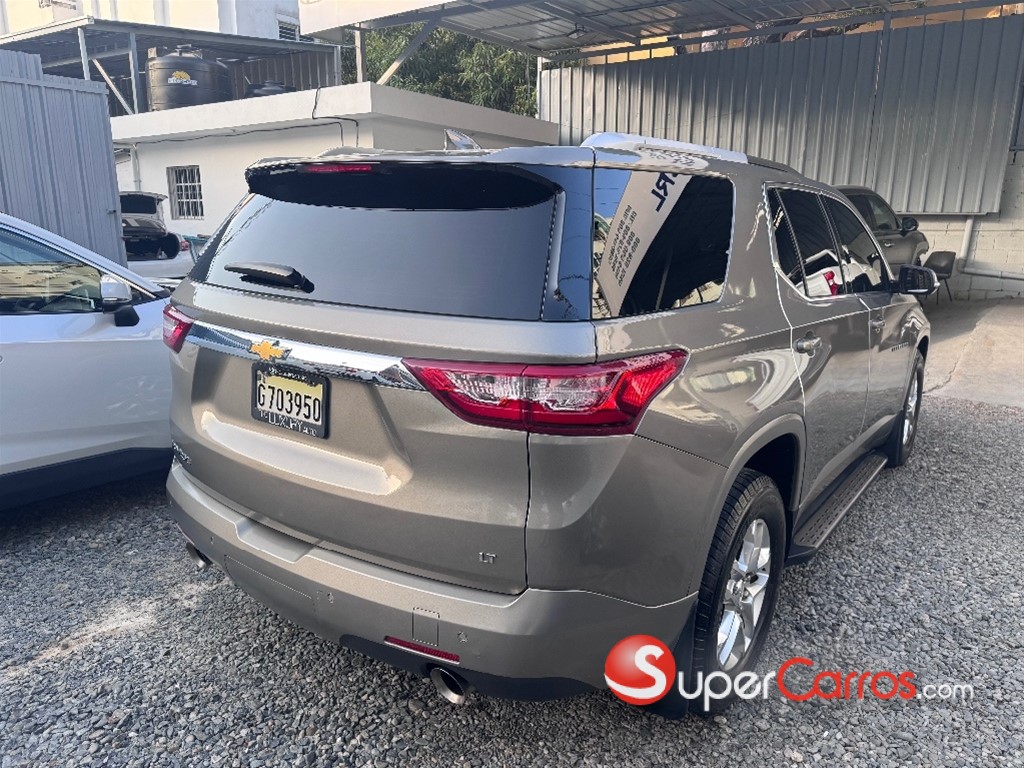 2018 Chevrolet Traverse LT — foto 3 / 7