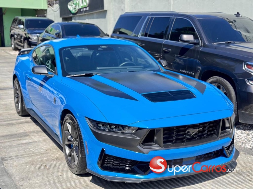 2024 Ford Mustang Dark Horse — foto 2 / 9