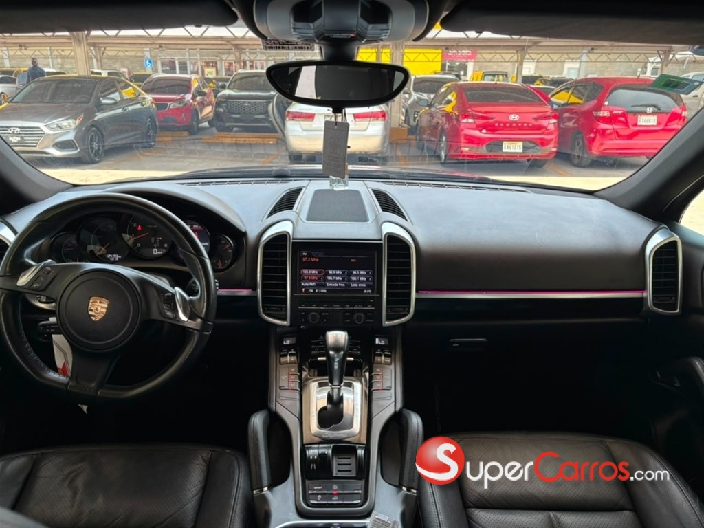 2013 Porsche Cayenne — foto 6 / 9