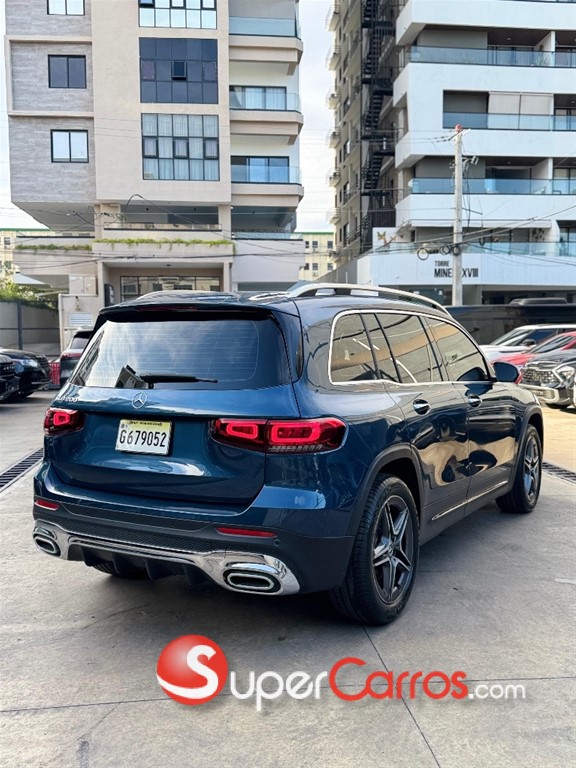 2024 Mercedes-Benz Clase GLB 200 AMG — foto 4 / 8