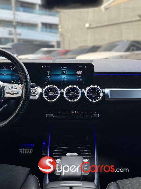2024 Mercedes-Benz Clase GLB 200 AMG — foto 6 / 8