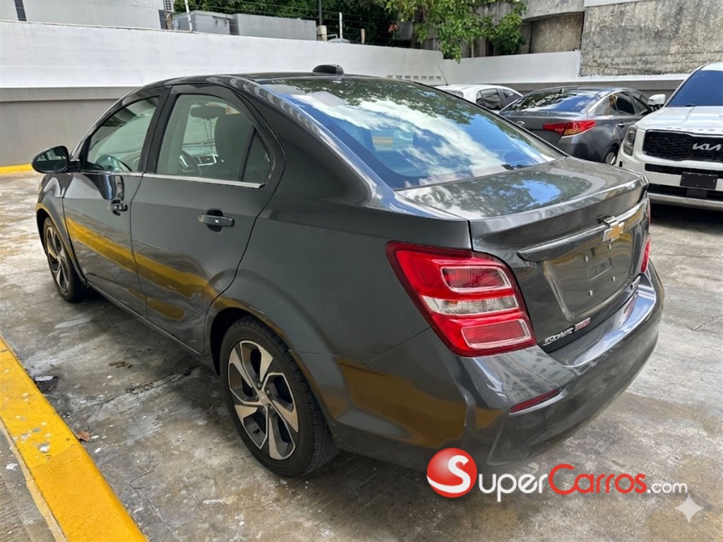 2018 Chevrolet Sonic Premier — foto 4 / 12